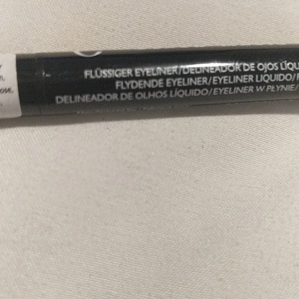 *SELLER FAVORITE* NWT liquid black eyeliner